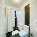 Gazde/Camere de închiriat Cloud9